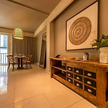 Madisson Boutique Hotel
